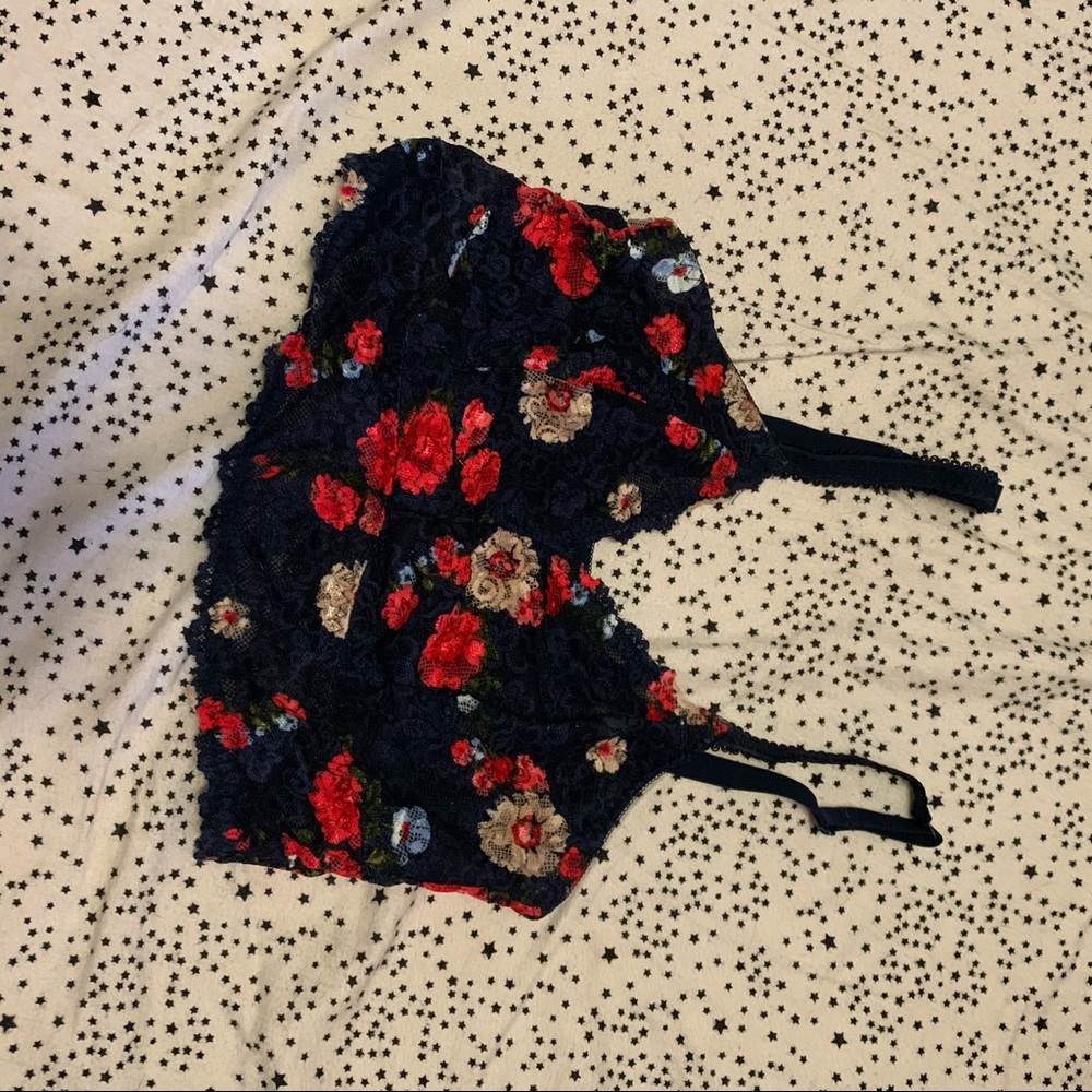 Lacey bralette